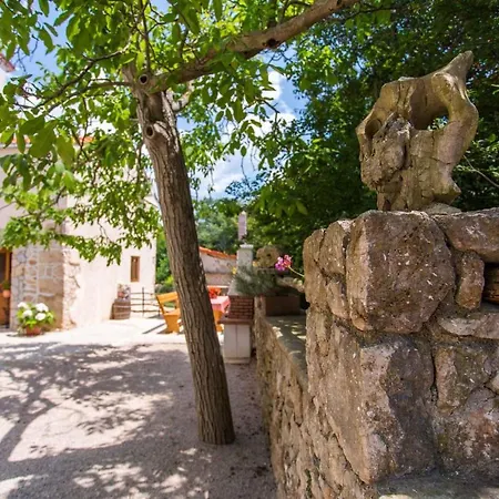In Polje/krk/insel Krk 36486 Holiday home